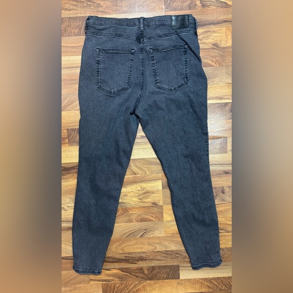 Everlane Jeans Womens 33 T Black Wash High Waist Straight Denim Preppy Slimming - Picture 2 of 6